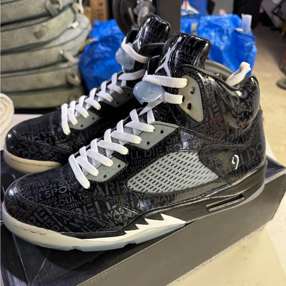 Jordan 5 Doernbecher - Picture 1 of 8